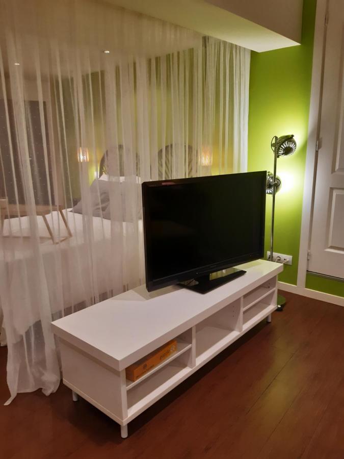 סימנקס Studio 7 מראה חיצוני תמונה